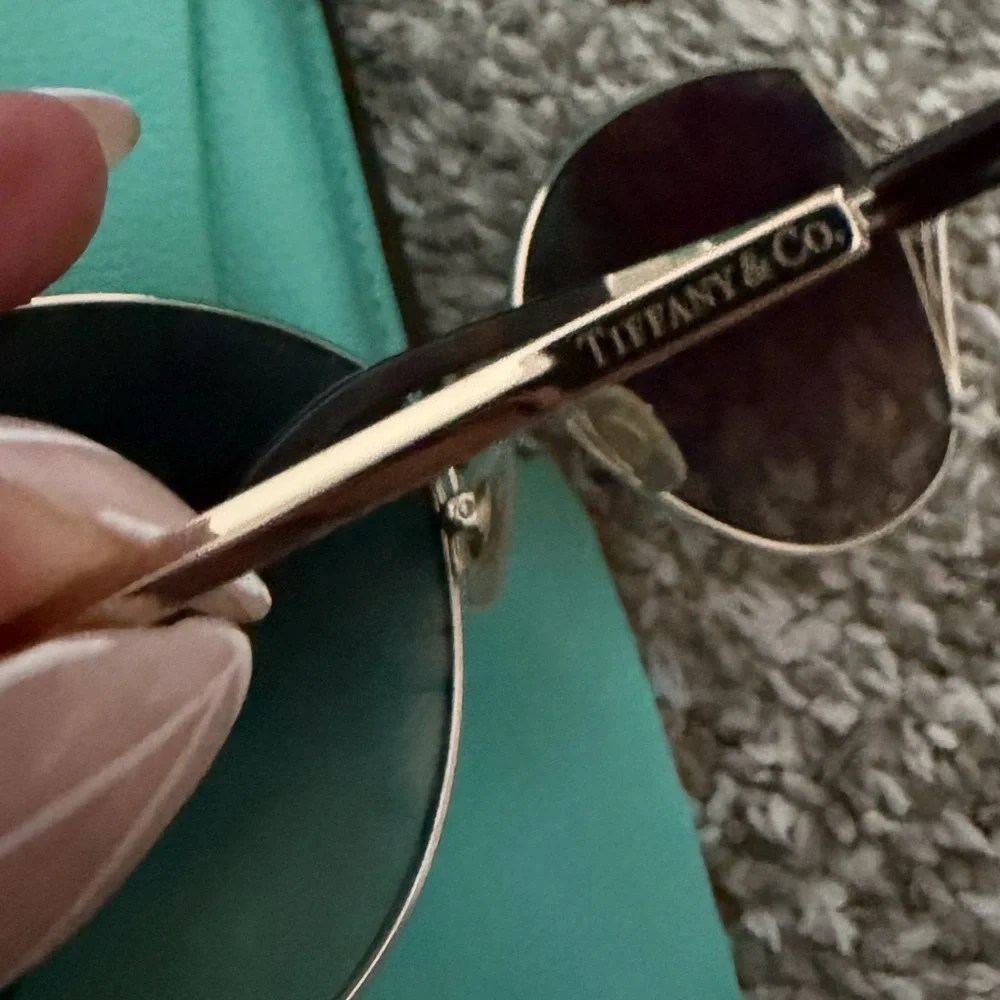 TIFFANY & CO. TF3072 6021/3B Butterfly Frame Sunglasses - Picture 7 of 12